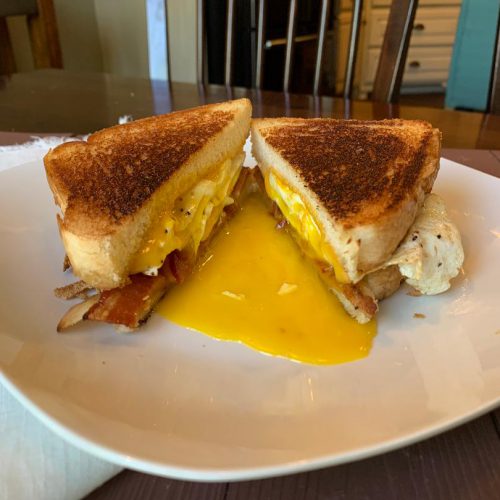 Bacon & Egg Grilled Cheese – Hiland Dairy